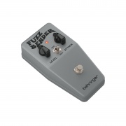 BEHRINGER FUZZ BENDER - педаль Фузз в винтажном стиле 60-х с переключателем режимов