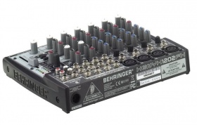 BEHRINGER 1202FX - микшер,4 микр. предусил.,8 линейных входов,24-битный эффект-процессор BEHRINGER 1202FX - микшер,4 микр. предусил.,8 линейных входов,24-битный эффект-процессор