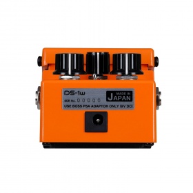 BOSS DS-1W - гитарная педаль эффекта дисторшн из серии Waza Craft BOSS DS-1W - гитарная педаль эффекта дисторшн из серии Waza Craft