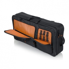 GATOR G-CLUB-CONTROL-27BP - сумка для хранения и переноски DJ контролеров до 27' GATOR G-CLUB-CONTROL-27BP - сумка для хранения и переноски DJ контролеров до 27'