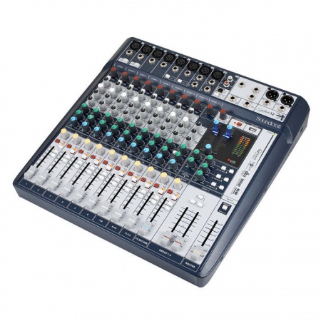 SOUNDCRAFT Signature 12 - аналоговый микшерный пульт, 12 вх., 8 x preamps, 2 x dbx Lim., 2 x USB in SOUNDCRAFT Signature 12 - аналоговый микшерный пульт, 12 вх., 8 x preamps, 2 x dbx Lim., 2 x USB in
